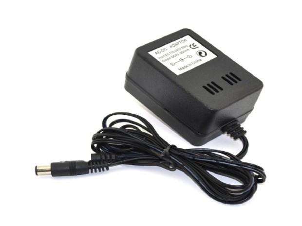 &u+ TRANSFORMADOR CARGADOR CONSOLA FAMILY PLUG 5.5 x 2.1